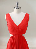 Red A-Line V Neck Pleated Chiffon Hollow Out Knee Length Bridesmaid Dress
