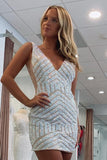 Champagne Mermaid Sequins V-Neck Tight Homecoming Dress