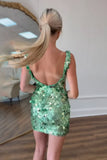 Sparkly Green V-Neck Sequin Tight Homecoming Dress To Impress